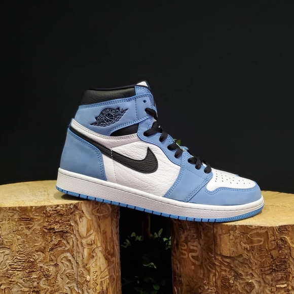 Jordan 1 university blue - Picture 2 of 4